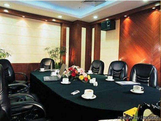 Bluesky Hotel Guangzhou Konforlar fotoğraf