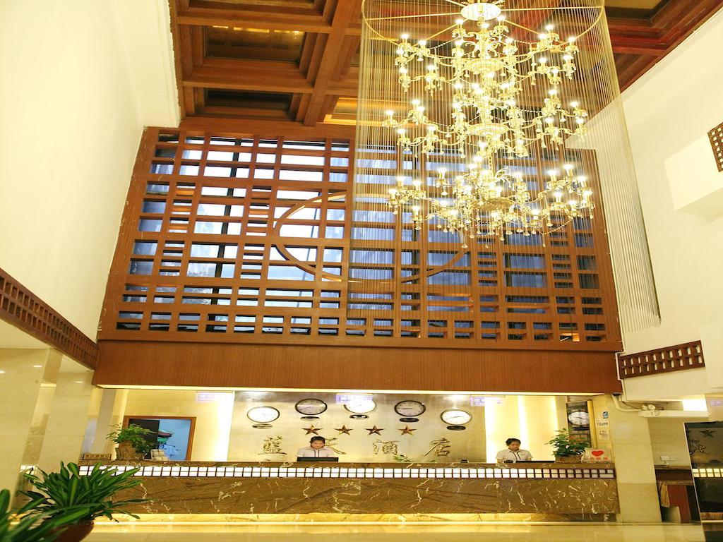 Bluesky Hotel Guangzhou Dış mekan fotoğraf