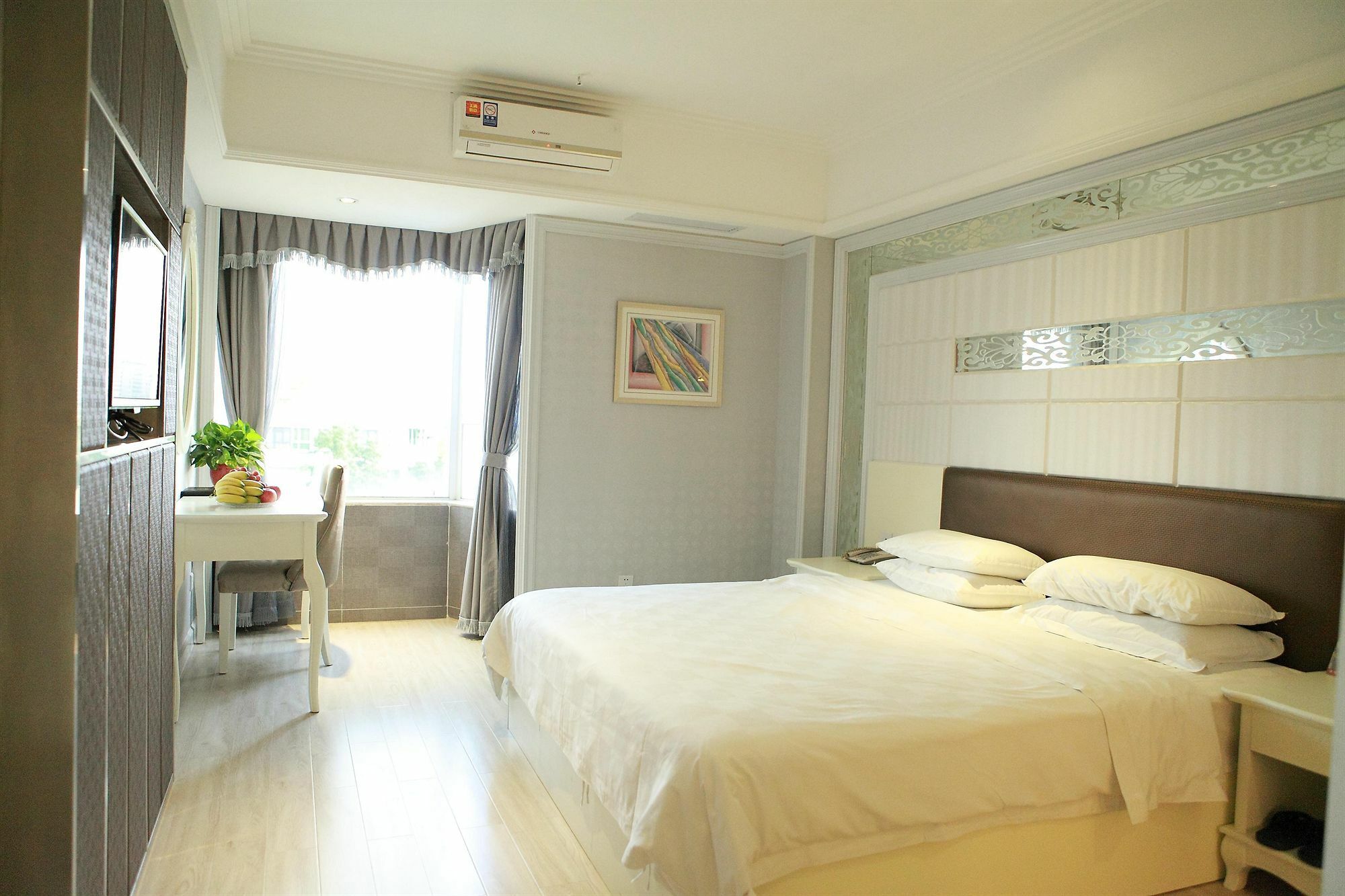 Bluesky Hotel Guangzhou Dış mekan fotoğraf