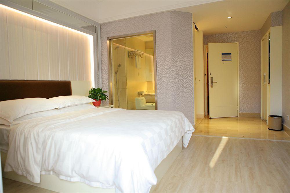 Bluesky Hotel Guangzhou Dış mekan fotoğraf